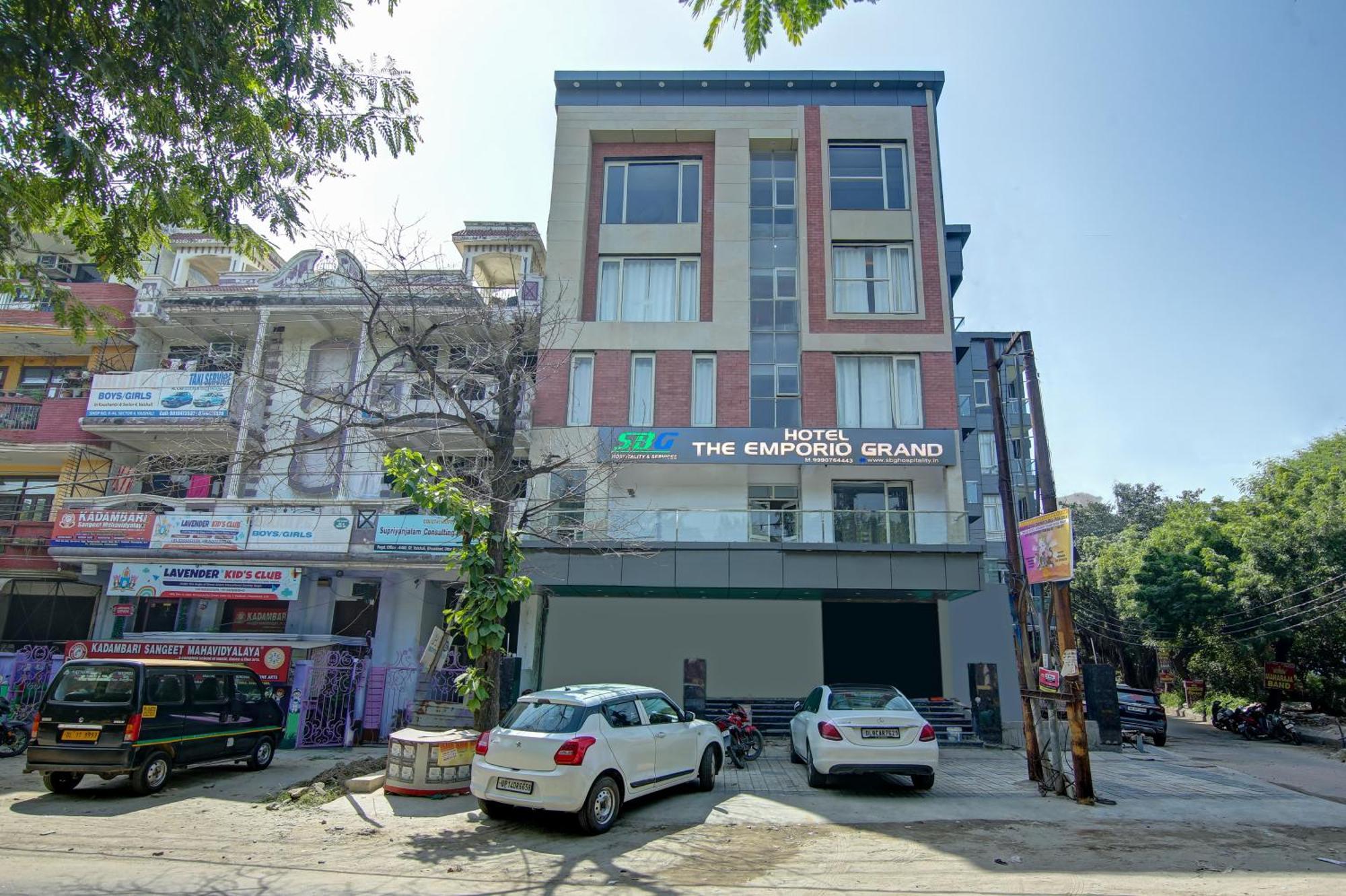 Hotel The Emporio Grand Near Vaishali Metro Station Ghaziabad Extérieur photo